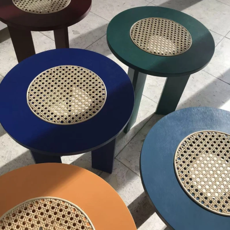 Zein Guzhen fabrikak pertsonalizatzen ditu rattan ehunezko zintzilikarioko argiak esportatzeko?